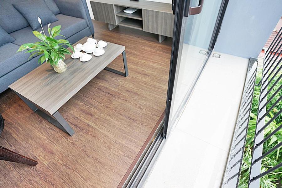 Hanoi Home 3 - Luxury Apartment In Tay Ho Street Buitenkant foto